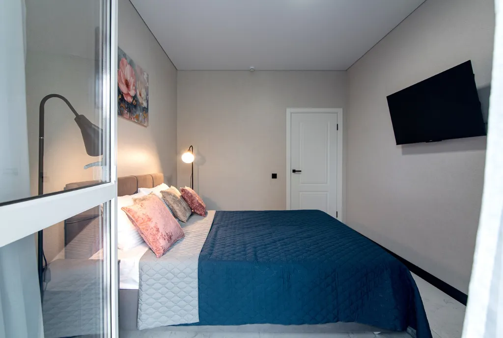 Квартира Уютная новая Квартира рядом с главным и пригородным ЖД вокзалом — Ростов-на-Дону