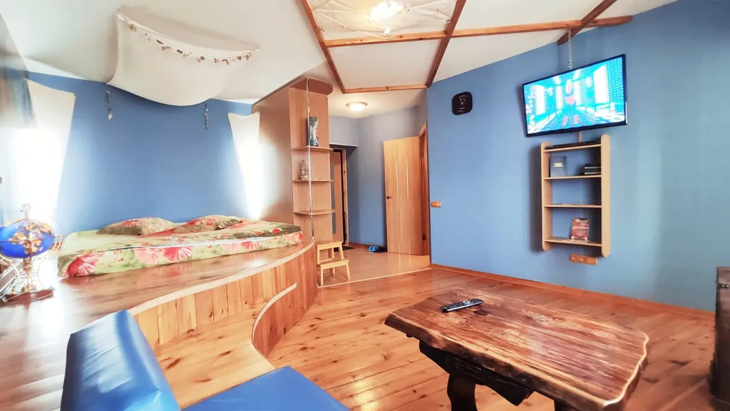 Квартира с джакузи и ИФК-сауной