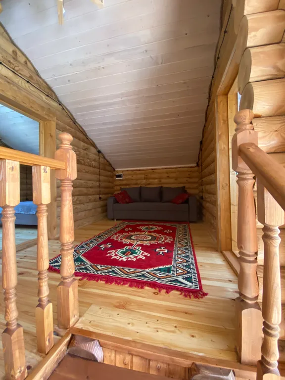 Дом из сруба в Самурском лесу