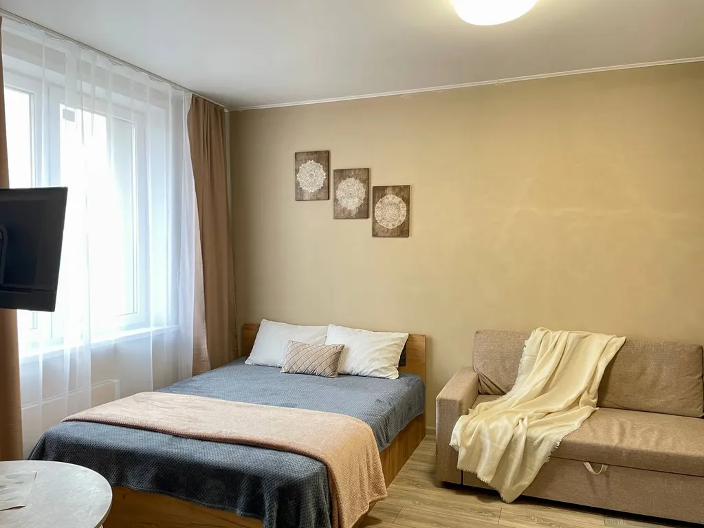 Квартира Стильная студия на Апрельской — Красноярск