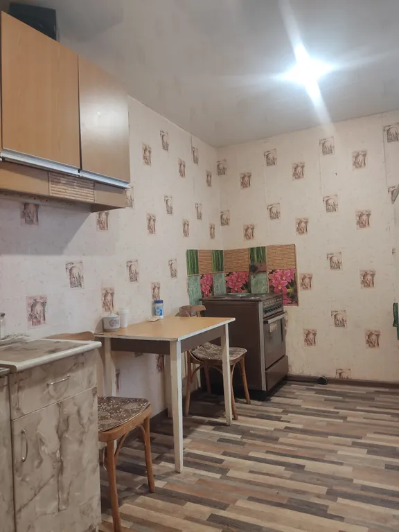 Апартаменты рядом с дамбой, ВАТУ и М4