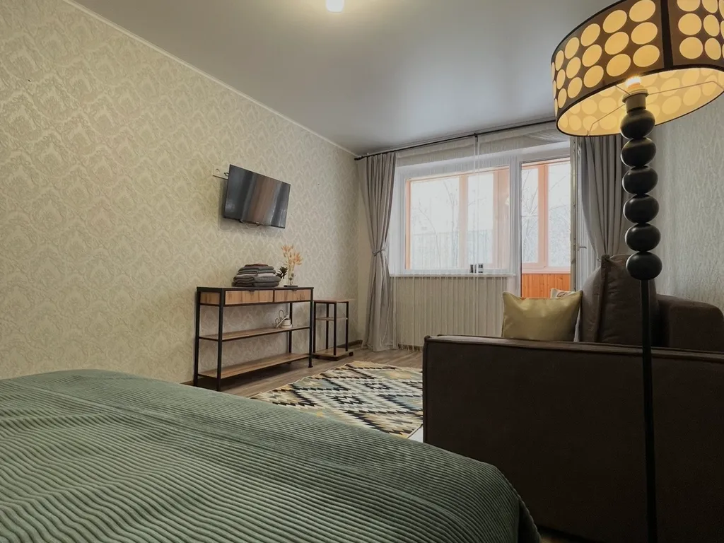 Квартира около парка Притяжение