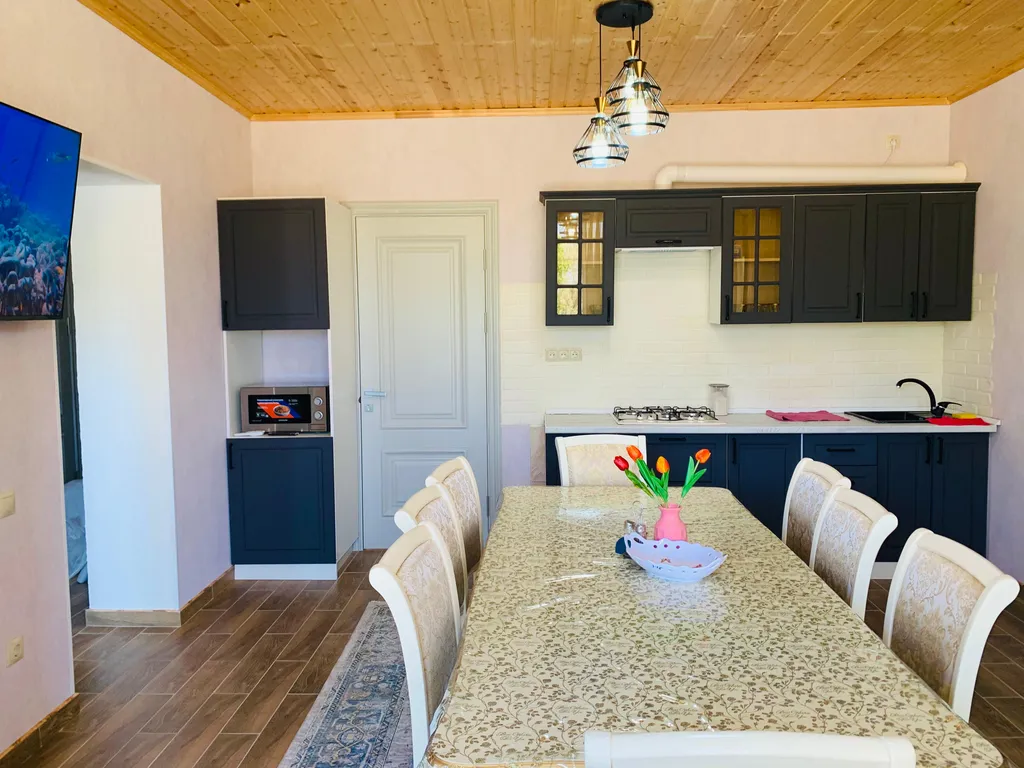 Первый этаж гостевого дома со всеми удобствами