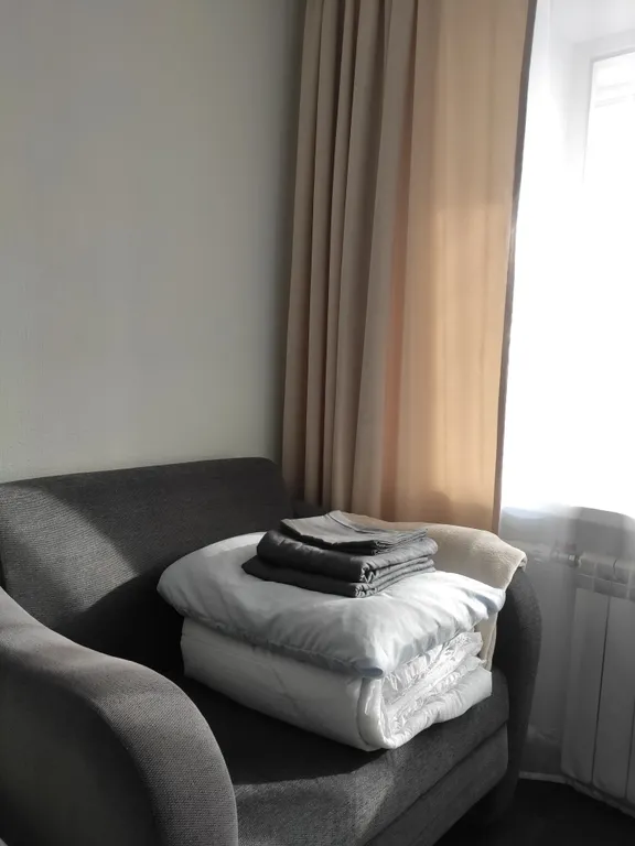 Уютный семейный апартамент в центре, штаб округа набережная, 5 гостей