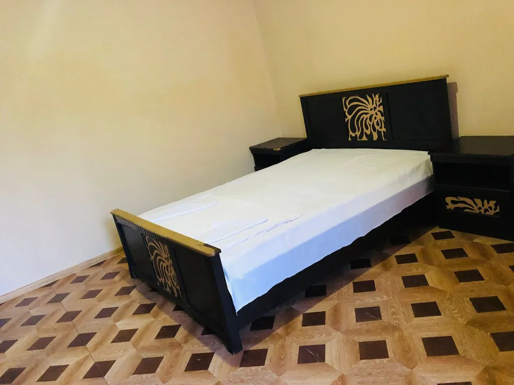 Просторный дом в городе рядом с ЖД вокзал