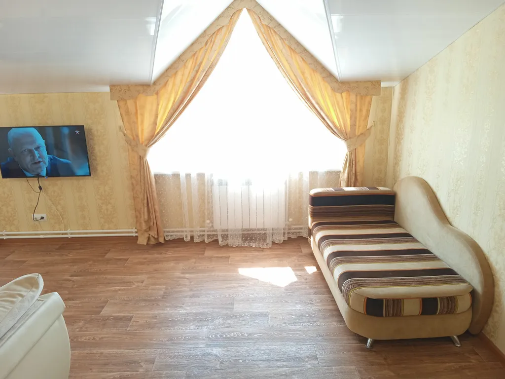 Чистая уютная двухкомнатная квартира в самом центре города