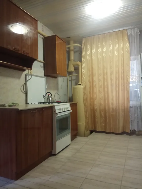 Дом  с отдельным входом и парковкой