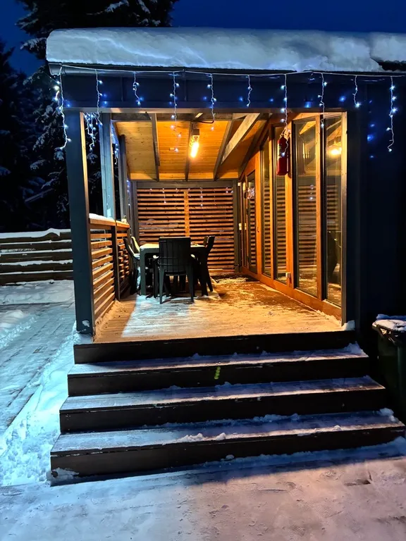 Уютный дом с чаном