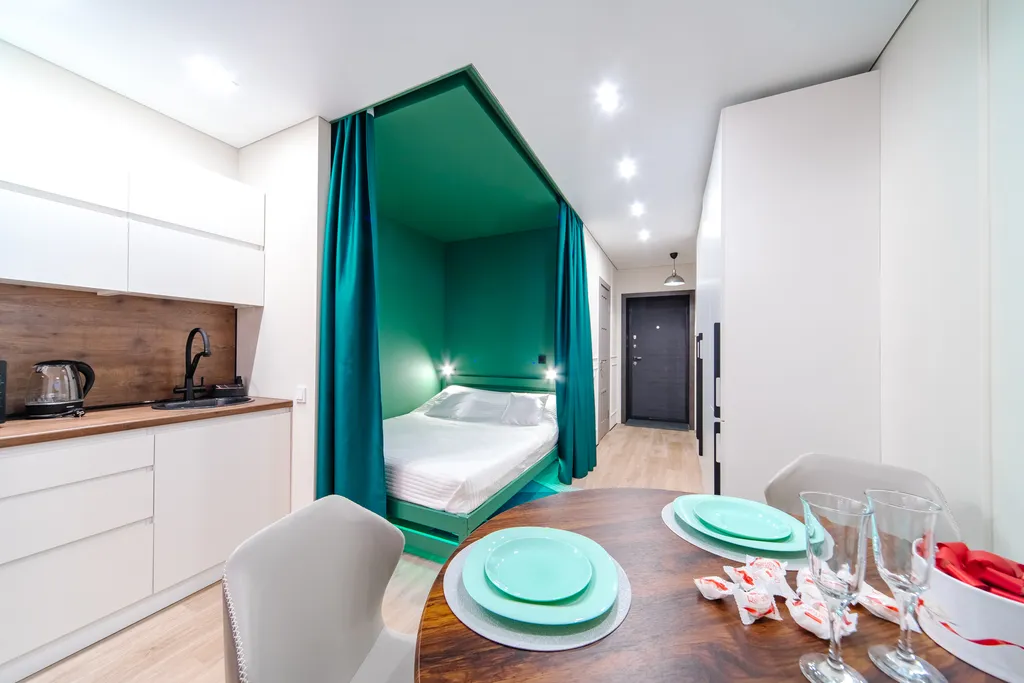 Чистая уютная студия в центре, заселение до 23-00