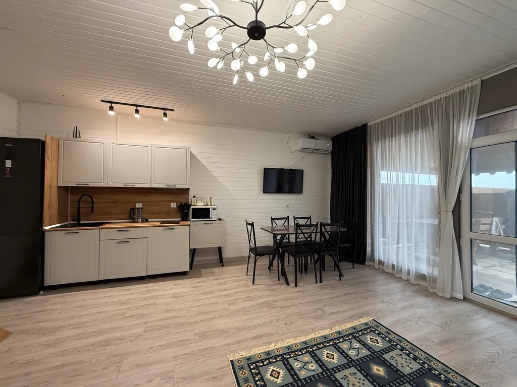 Коттедж возле моря