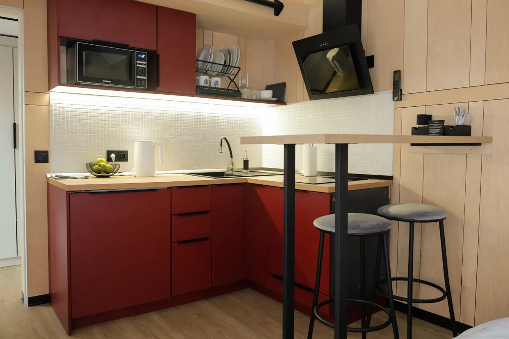 Уютный домик в лесу на двоих с купелью фурако и мангалом