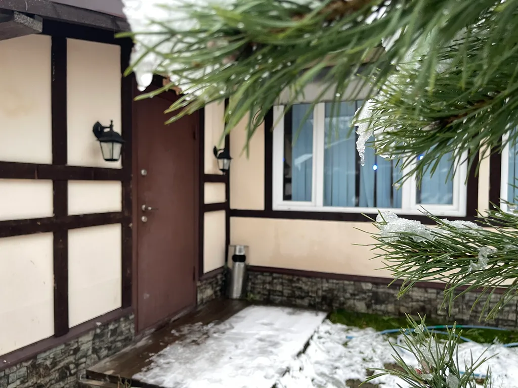 Коттедж 3-комнатный Дом — Санкт-Петербург