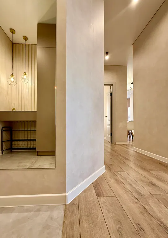 Роскошная двухкомнатная квартира у фонтана