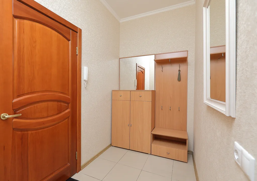 Квартира Просторная 1-комнатная квартира в центре Взлетки — Красноярск