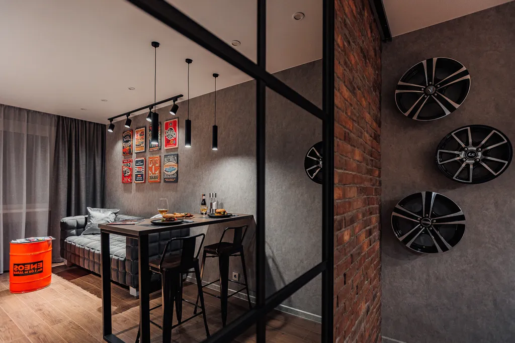 Апартаментs Гараж - холостяцкий люкс в самом центре