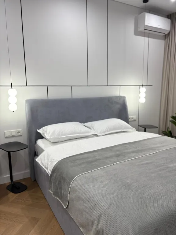 Квартира Современные и уютные апартаменты в центре города в новом ЖК — Алматы