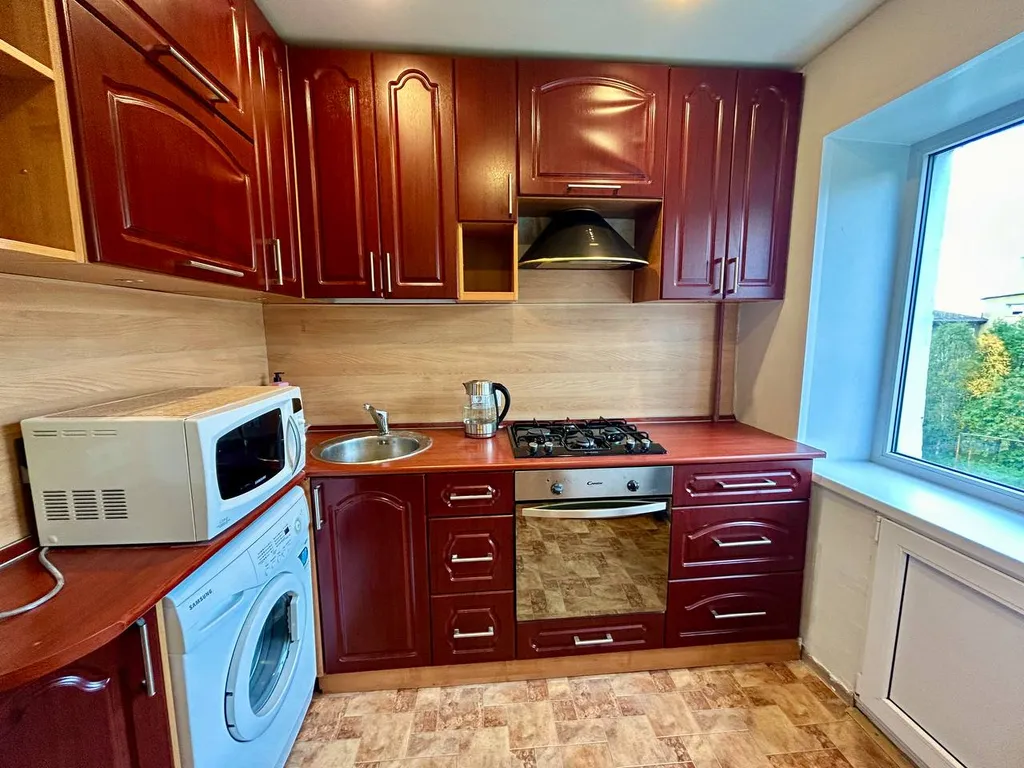 Северные апартаменты у Рябиновой аллеи