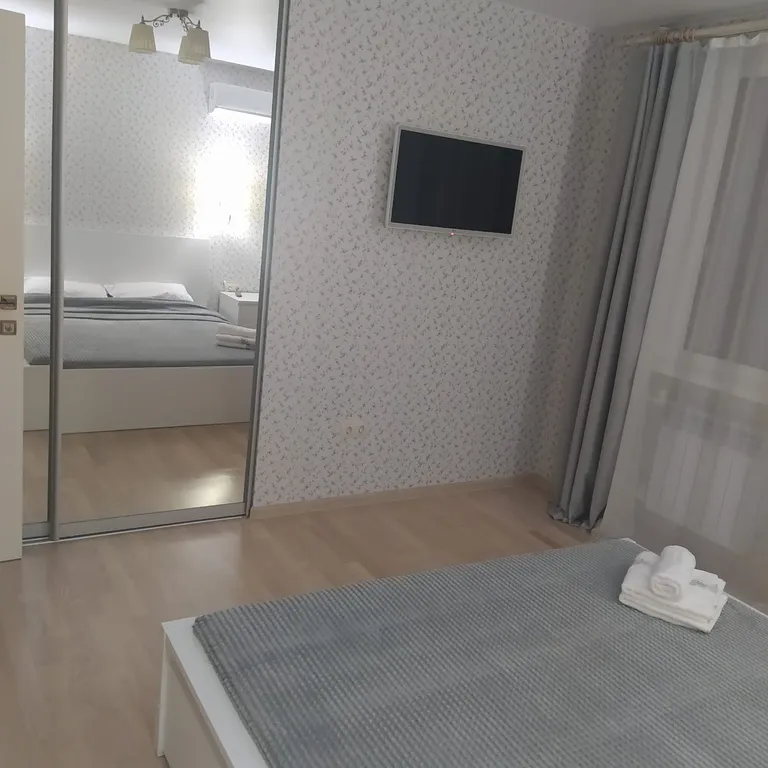 Квартира 2-комнатная Квартира — Севастополь