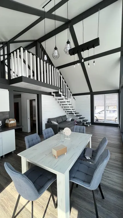 Дом с видом на горы