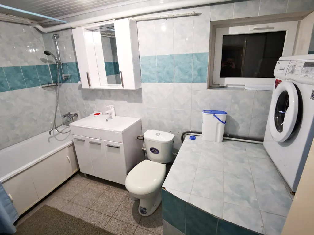 Коттедж Большой дом на море — Кучугуры