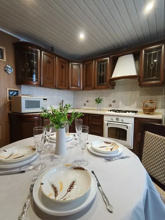 Уютная трёшка в центре города