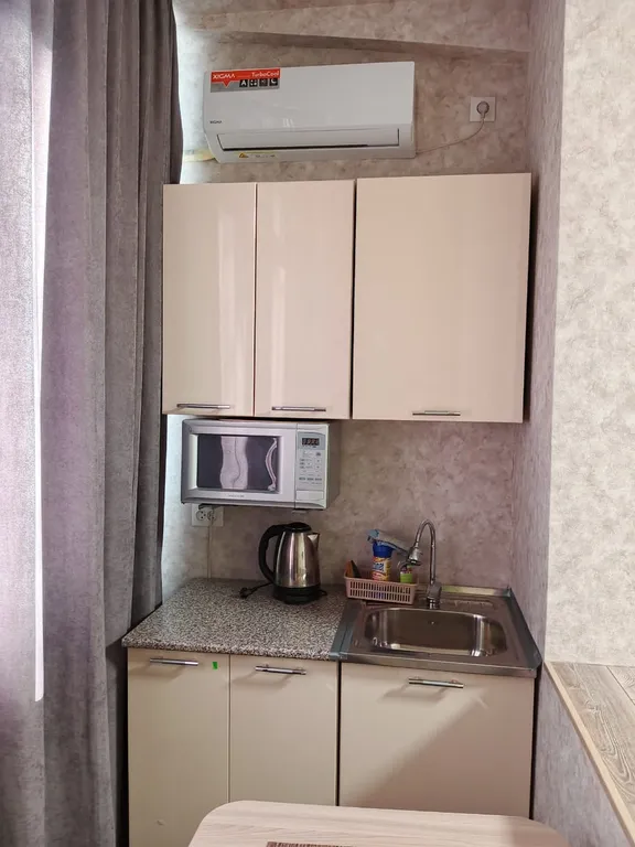 Студия с видом на горы