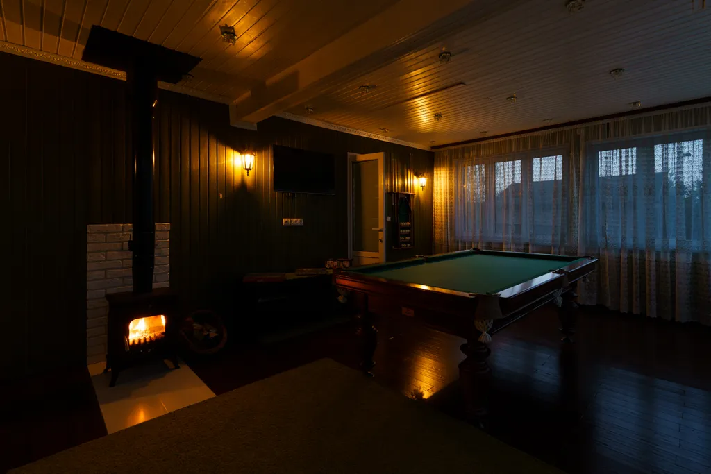 Коттедж Шикарный дом для мероприятий с камином, бильярдом, сауной на дровах — Заворово