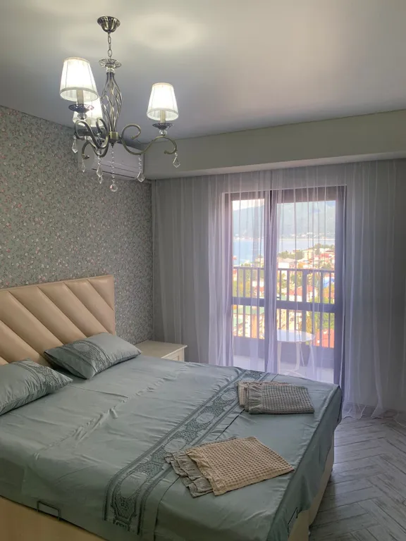 Квартира Квартира в центре города рядом с морем — Гагра