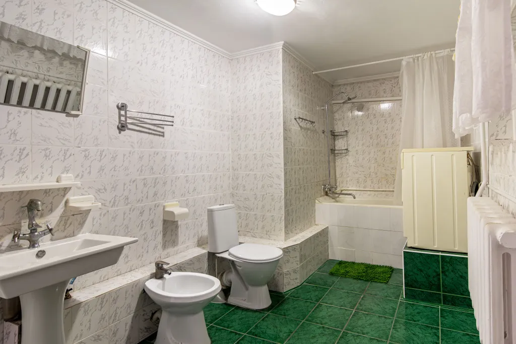 Коттедж Двухуровневый этаж под ключ с кухней и отдельным входом — Геленджик