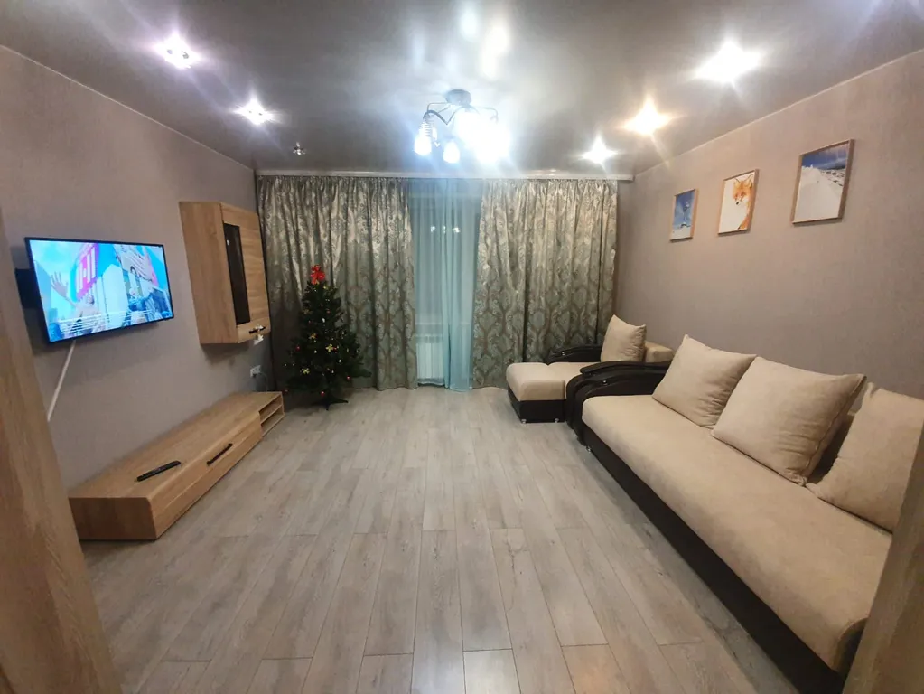 Уютная квартира в центре поселка с видом на горы — аренда посуточно в Шерегеш