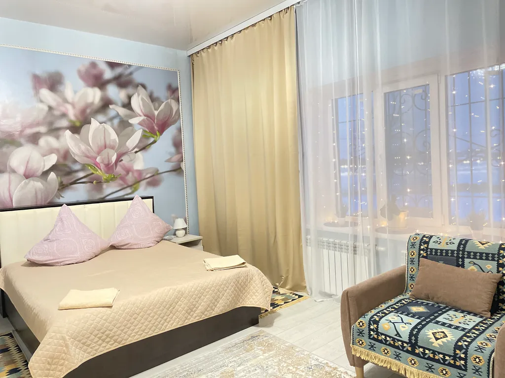 Семейный домик с видом на храм