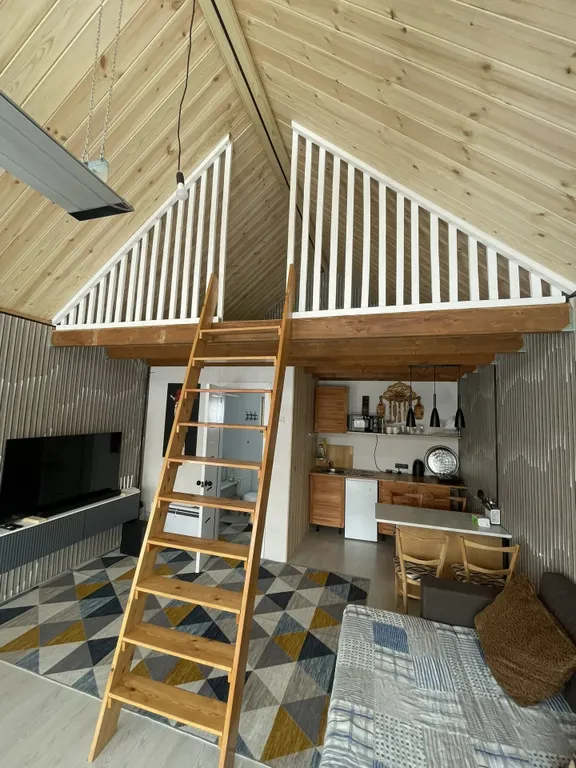 Дом на берегу Катуни