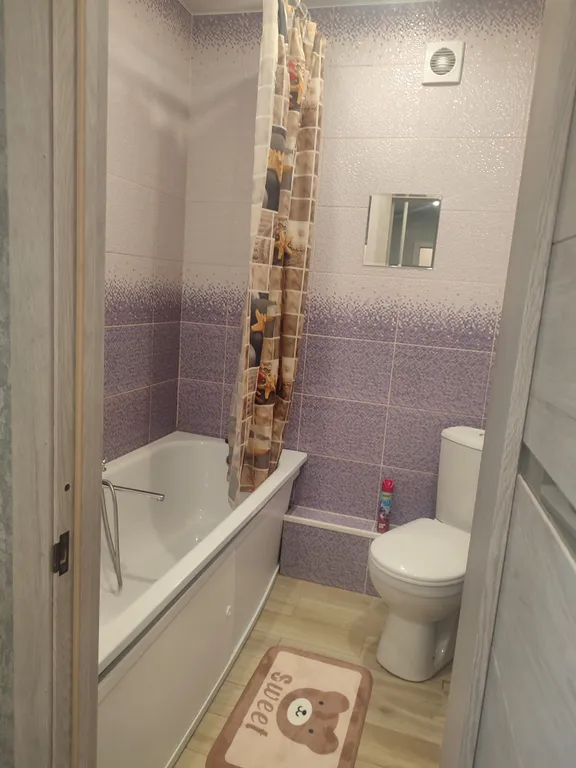 1-комнатная квартира 36 кв 2 дивана