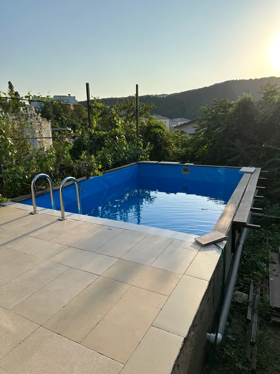 Дом с баней у моря