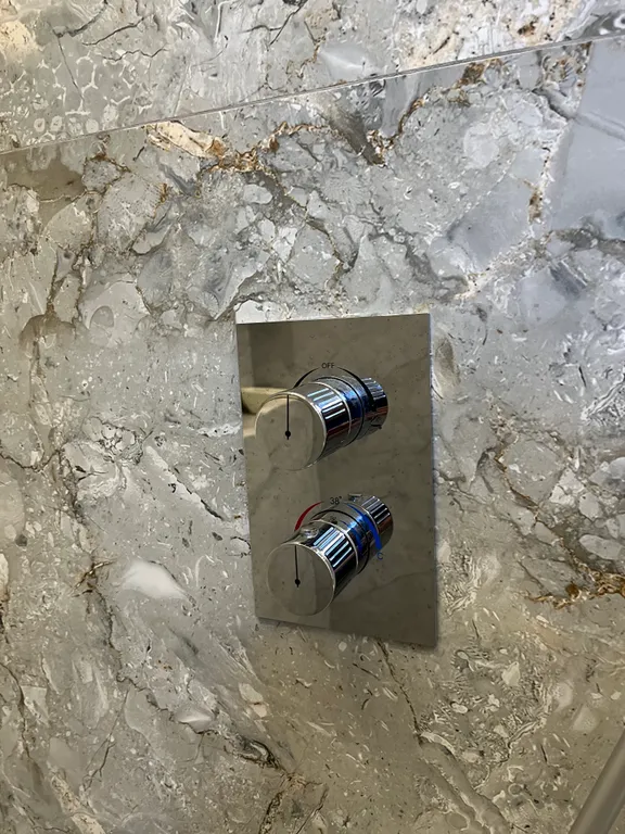 Уютный дом со своим гаражом