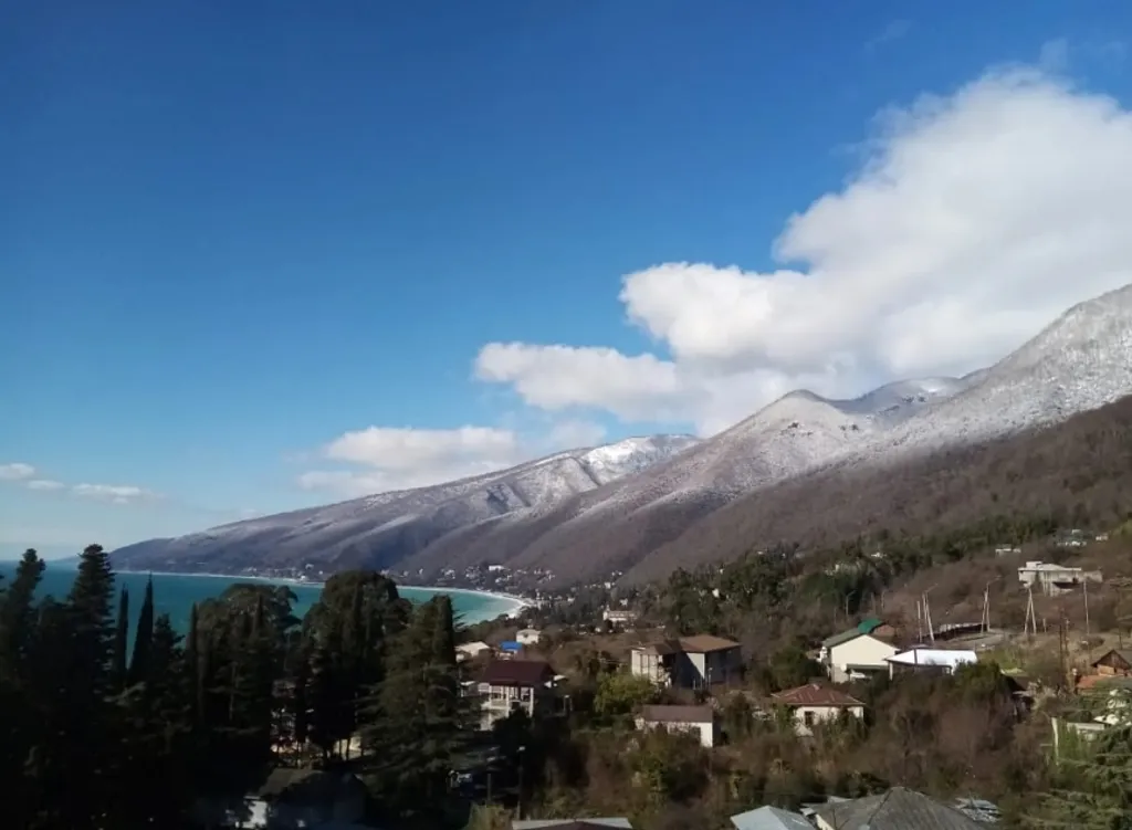 Семейный номер с удобствами и видом на море