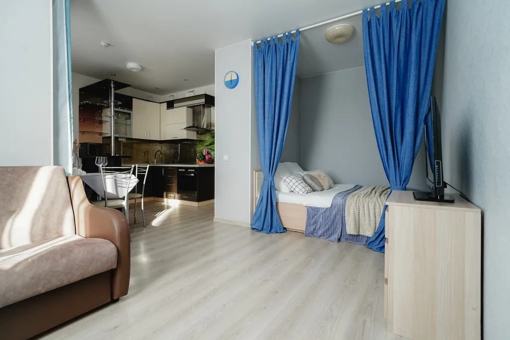 Квартира Просторная студия в новом жилом комплексе — Омск