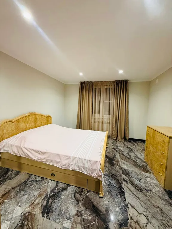 Уютная просторная квартира на 1 этаже частного дома с видом на горы