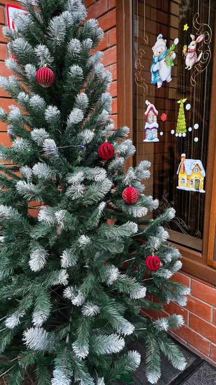 Дом с тёплым бассейном и баней в Новой Москве