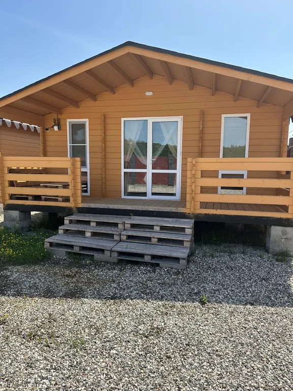 Коттедж 1-комнатный Дом — аренда посуточно в Приморское