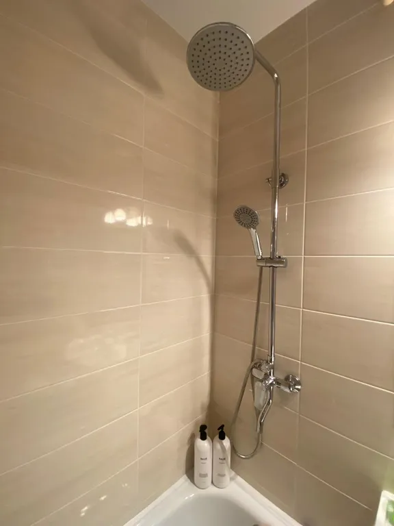 Евро 2-комнатная квартира, новостройка Метропарк в центре