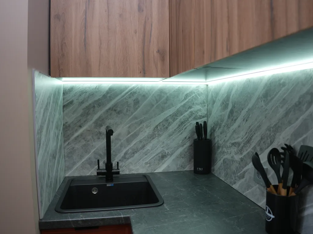 Стильная, современная квартира на набережной реки Волги