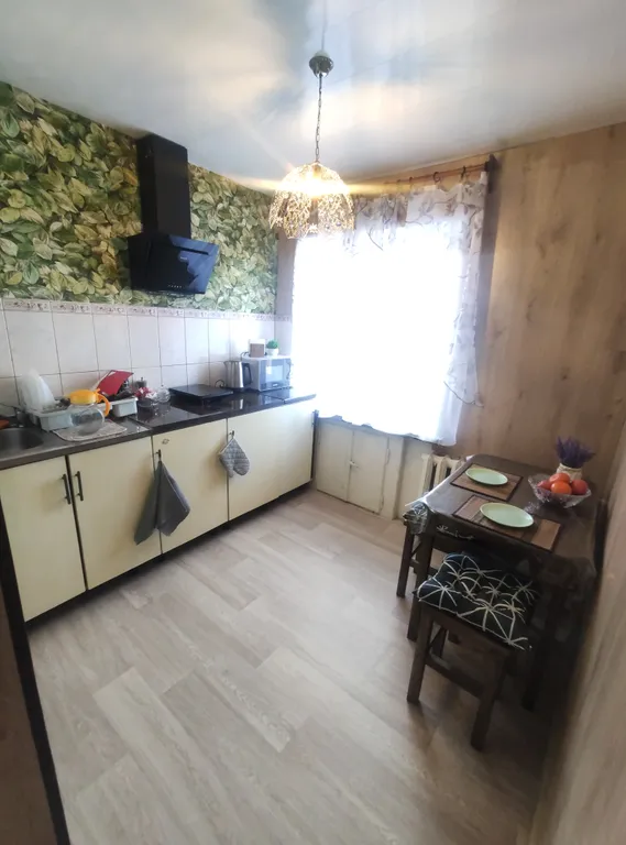 Уютное гнёздышко у озера