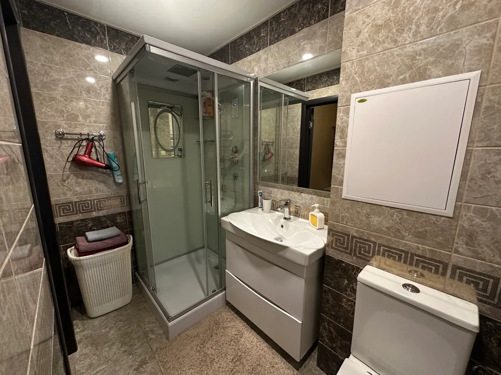 Комфортная квартира в центре города с хорошим ремонтом