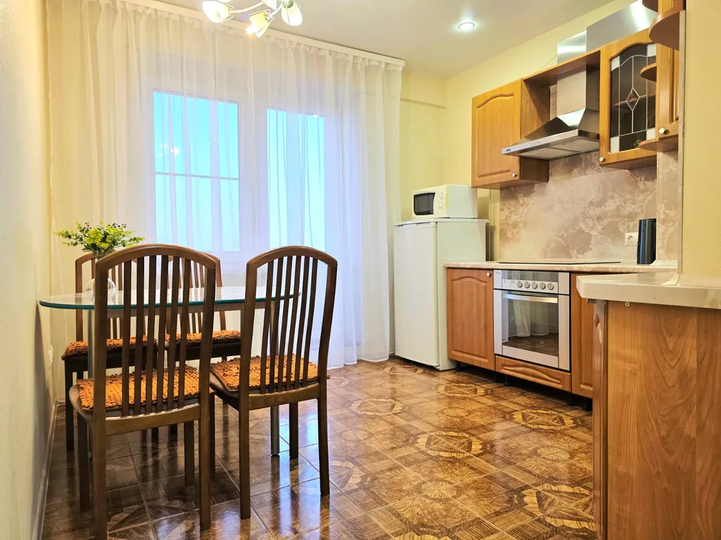 Уютная просторная 2х комнатная квартира с видом на город