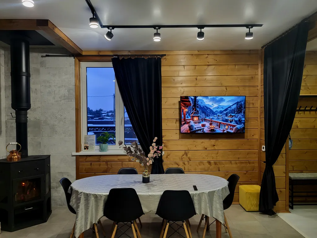 Коттедж Дом с панорамной терассой и камином рядом с Петровским каналом — Волхов