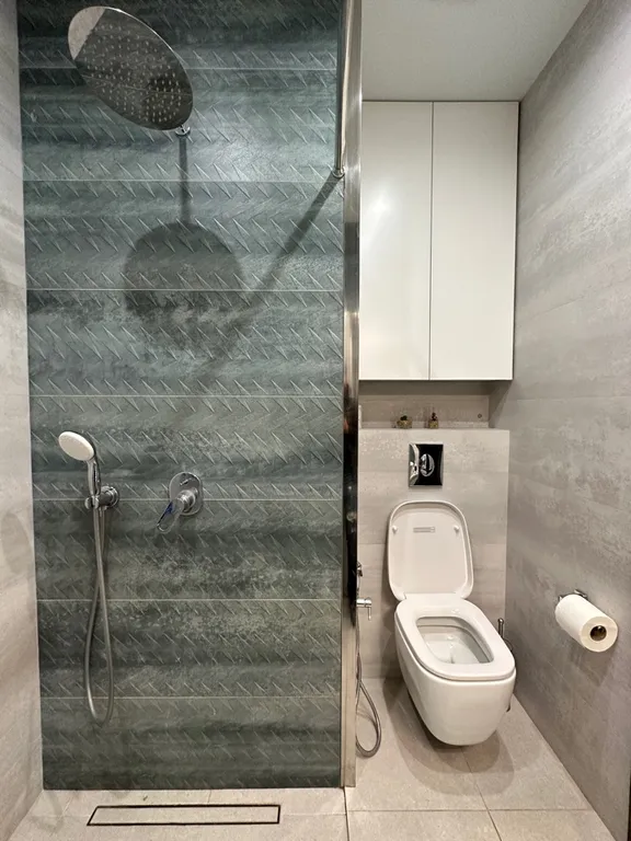 Красивая двухкомнатная квартира в центре города