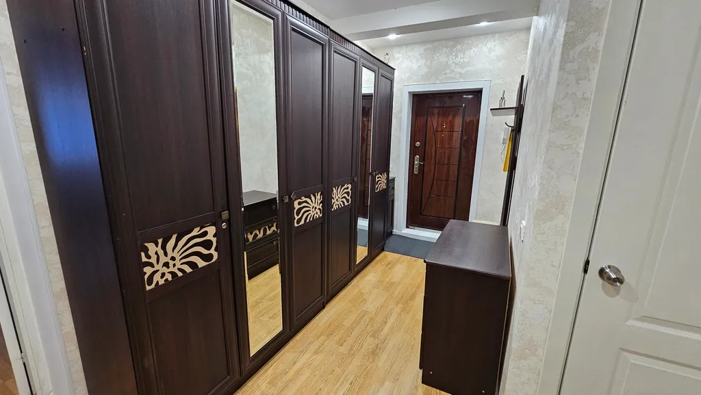 Апартамент Ботаника