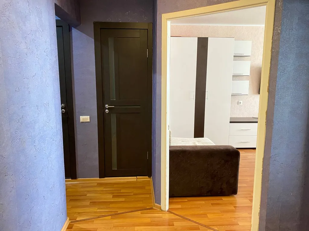 Уютнaя просторная квартира в тихом районе