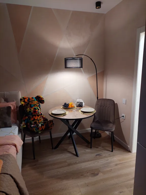 Уютная студия ждет своих гостей